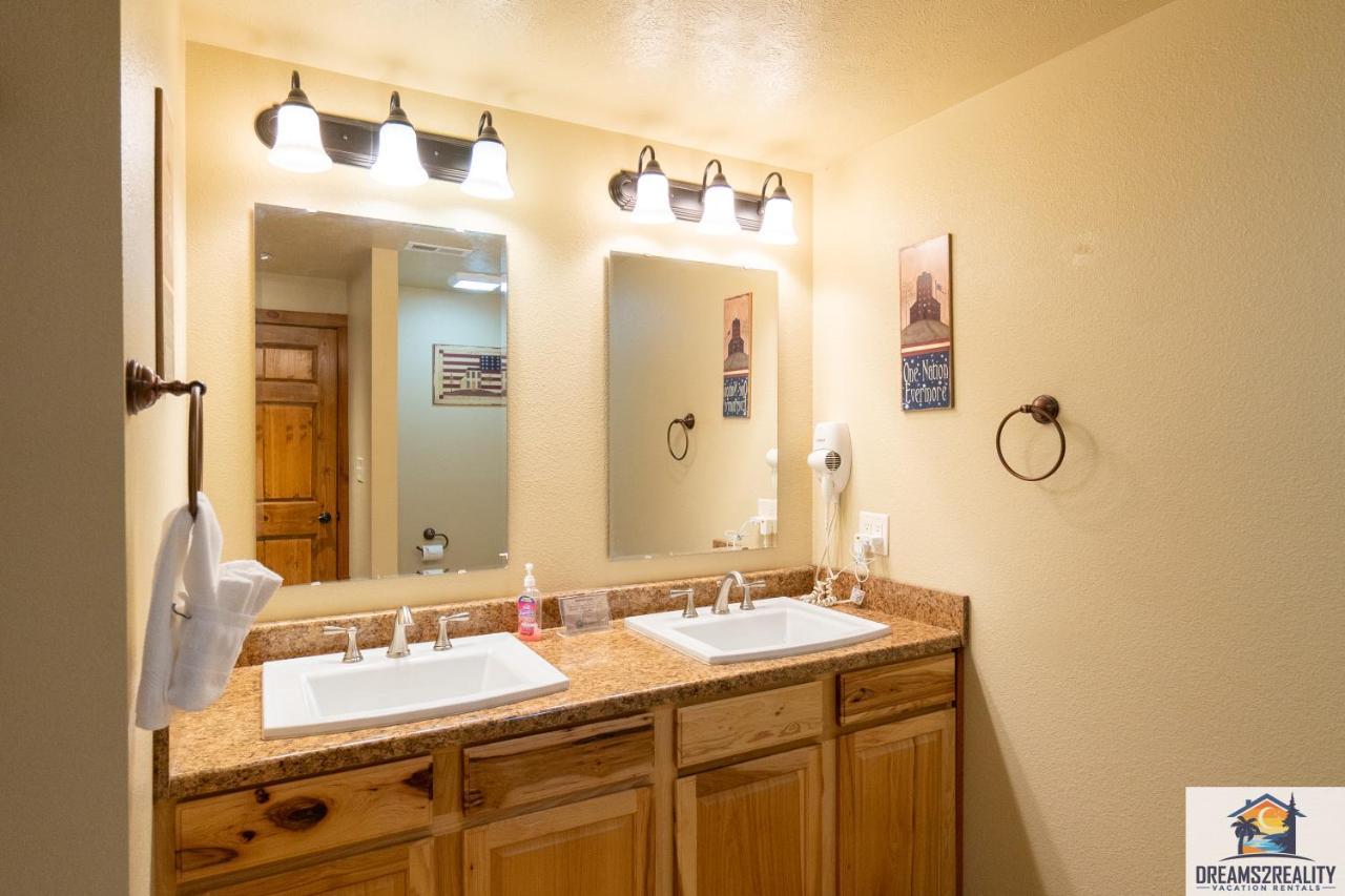 Forest Heights Lodge - 6Br - Pool Table - Near Silver Dollar City - Free Tickets Included Branson Buitenkant foto
